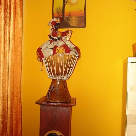 Orange House Neapel