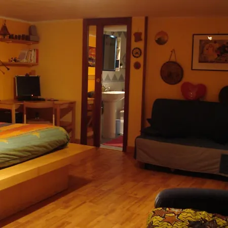 Orange House Apartment Neapel