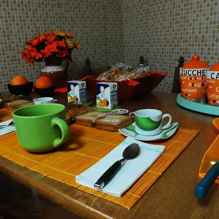 Orange House Neapel